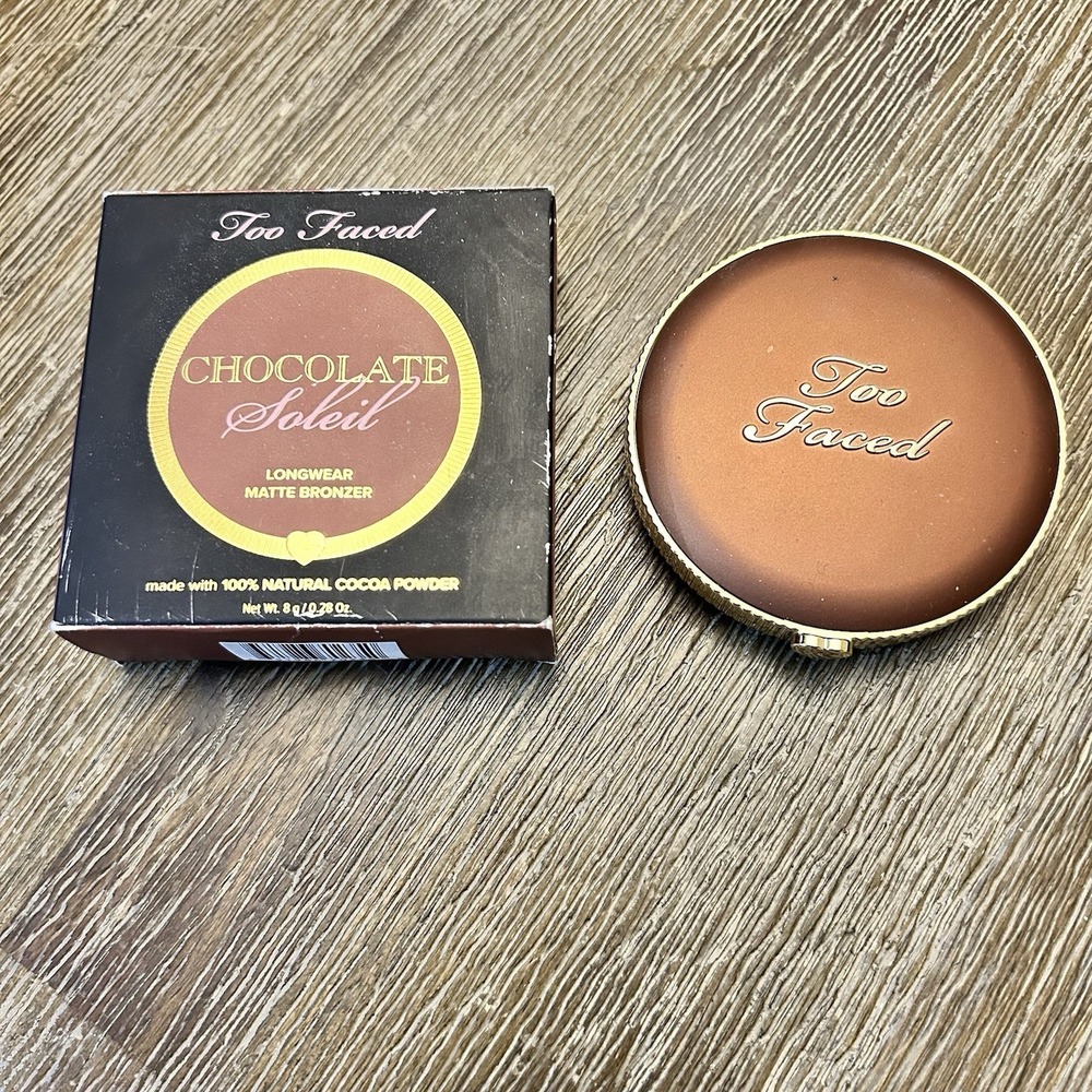 TOO FACED CHOCOLATE SOLEIL Longwear Matte Bronzer 0.28oz/8g